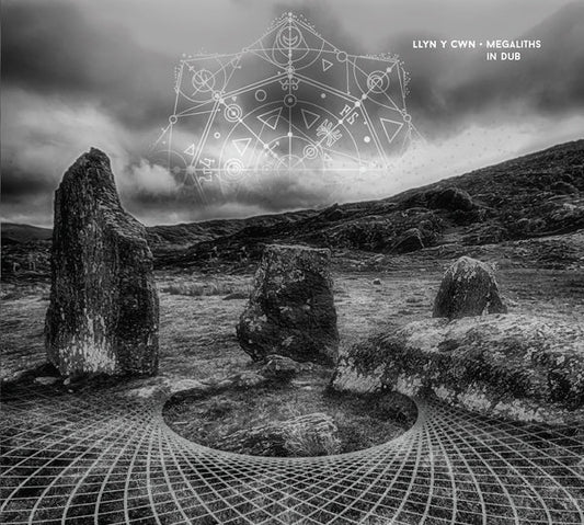 LLYN Y CWN - Megaliths In Dub [CD] |