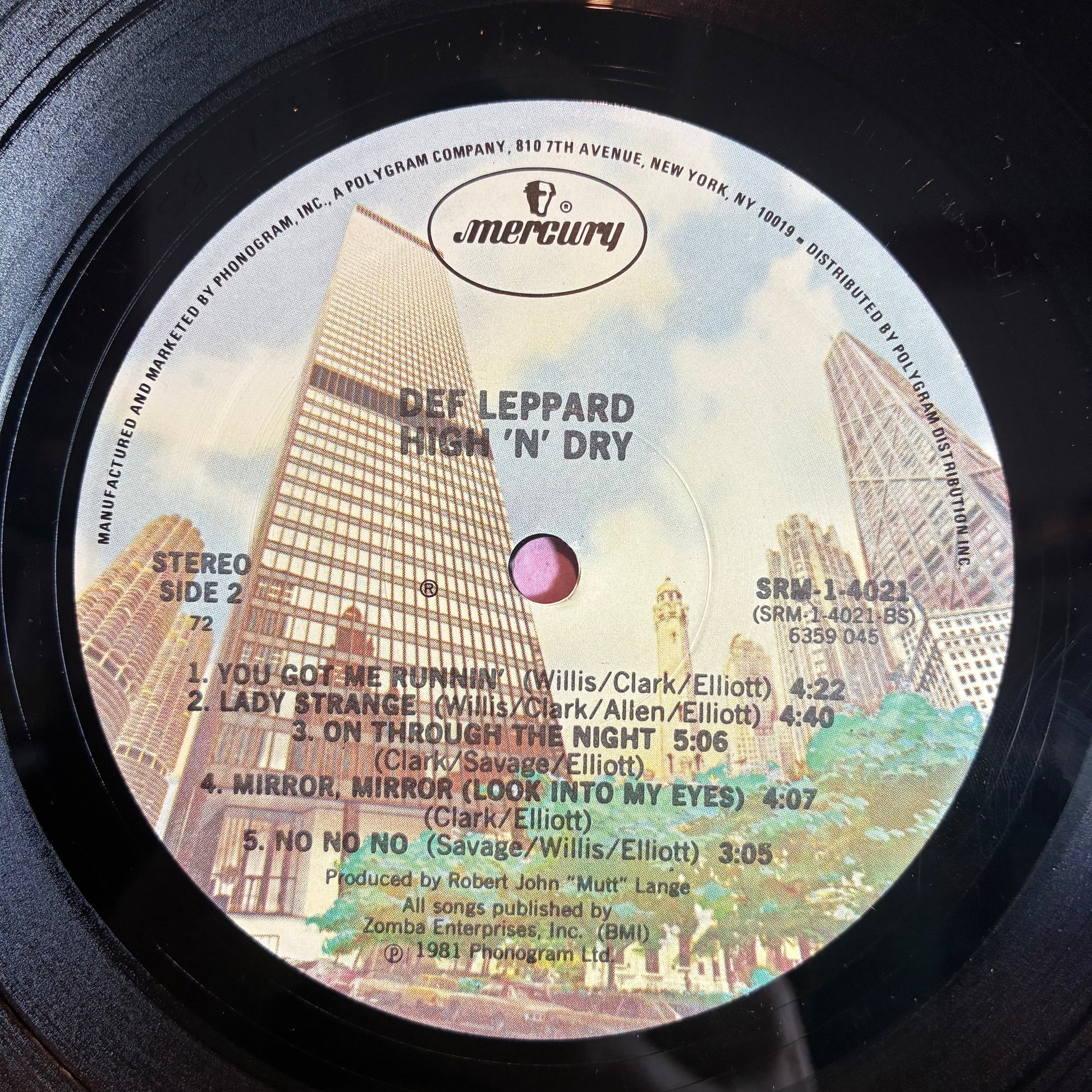 High 'N' Dry (VINYL) | Excellent (EX) Excellent (EX) - METAL / USED *EXCELLENT*