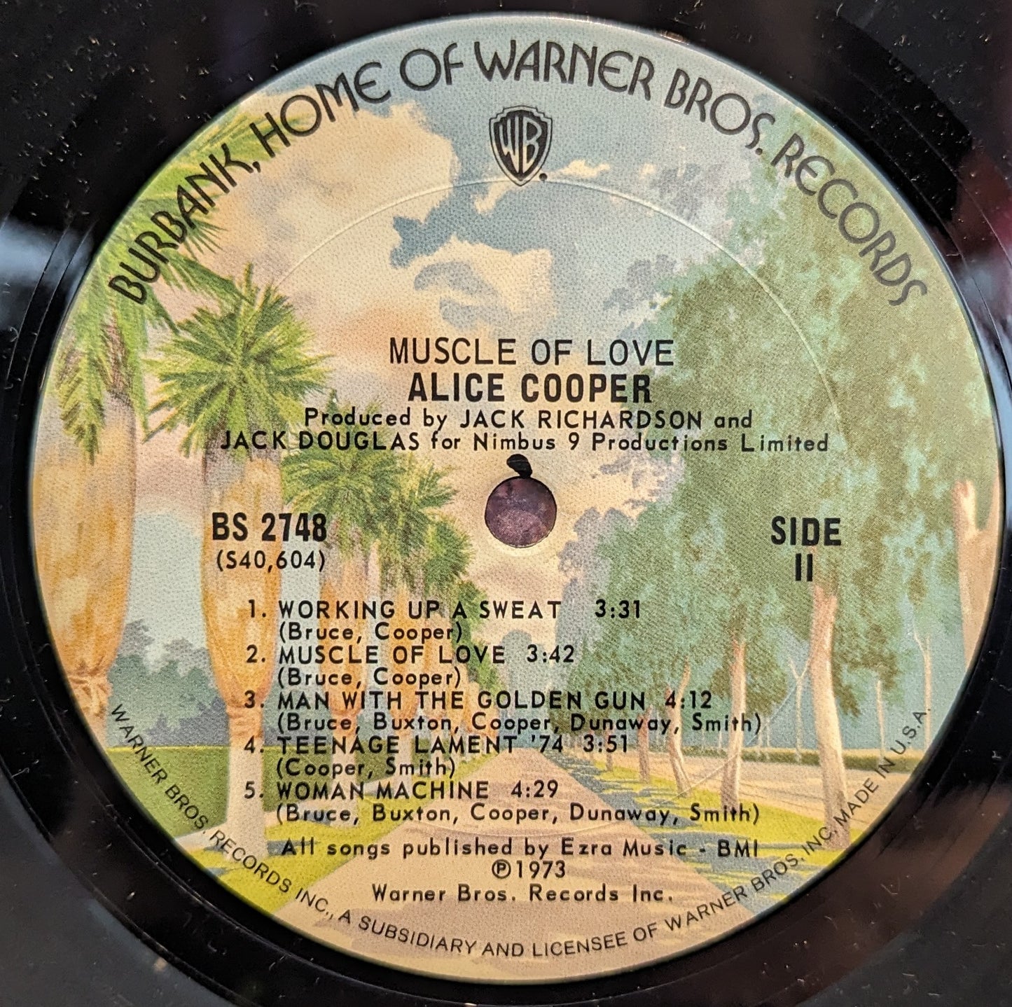 Alice Cooper - Muscle Of Love *PITMAN* | Excellent (EX) Excellent (EX) - METAL / USED *EXCELLENT*