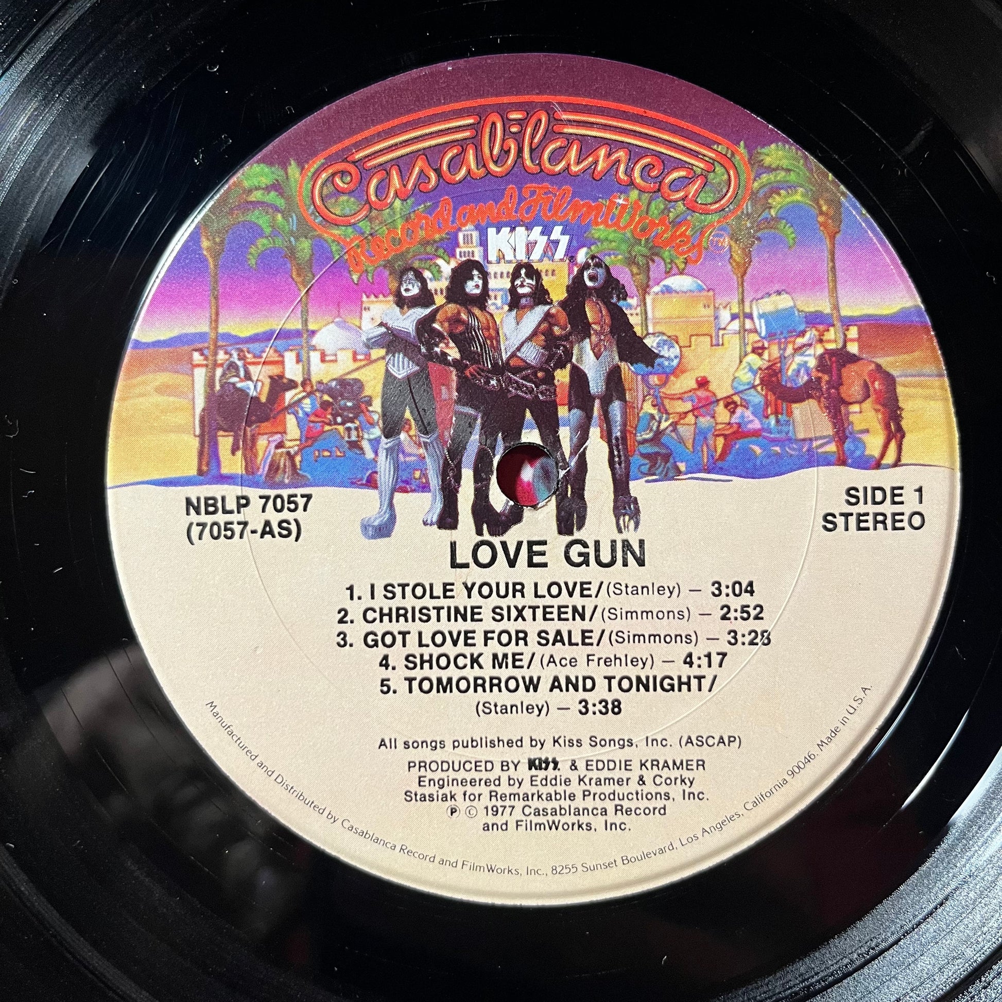 Love Gun (VINYL) | Near Mint- (NM-) Near Mint- (NM-) - METAL / USED *NEAR MINT-*