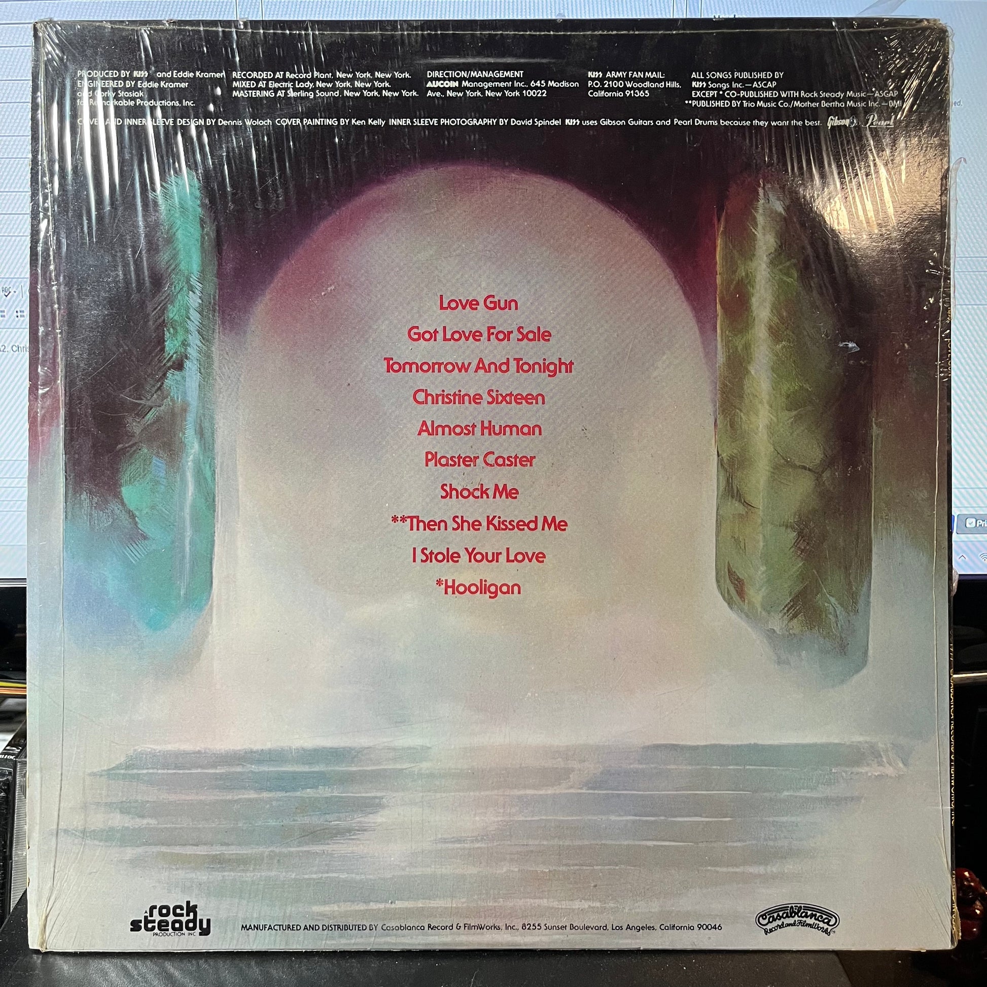 Love Gun (VINYL) | Near Mint- (NM-) Near Mint- (NM-) - METAL / USED *NEAR MINT-*