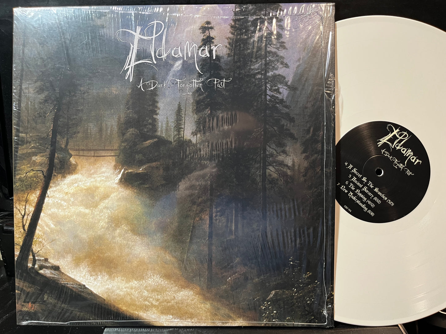 Eldamar - A Dark Forgotten Past (BONE VINYL LP NORTHERN SILENCE PRODUCTIONS NSP 154 2020) | USED Near Mint (NM or M-) Near Mint (NM) - METAL / USED *NEAR MINT/COLOR*