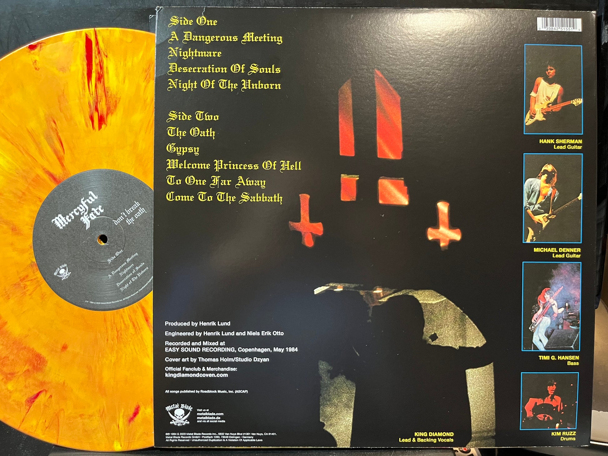 Mercyful Fate - Don't Break The Oath (YELLOW & RED MARBLED VINYL LP METAL BLADE 039842515519 2020) | Near Mint (NM or M-) Mint (M) - METAL / USED *NEAR MINT/COLOR*