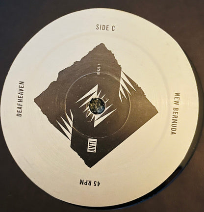 New Bermuda (2XVINYL) | Near Mint (NM) Excellent+ (EX+) - METAL / USED *NEAR MINT*
