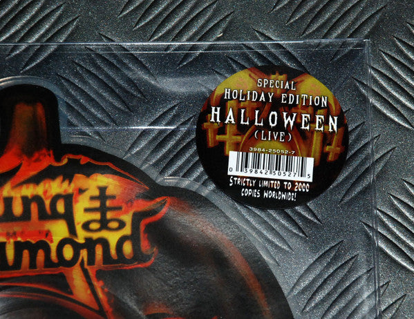 King Diamond - Halloween - Live (SHAPE PICTURE VINYL 7" METAL BLADE 3984-25052-7 2017) | Near Mint (NM or M-) Near Mint (NM) - METAL / USED *NEAR MINT*