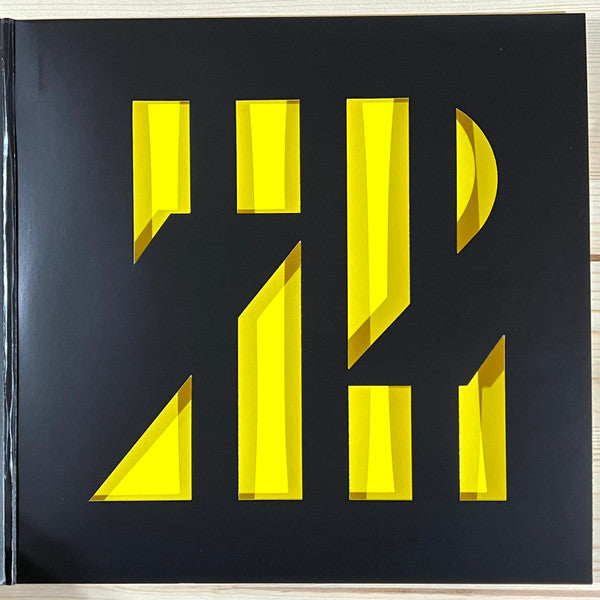 72 Seasons (2x RED & BLACK SPLATTER VINYL) | Near Mint (NM or M-) Near Mint (NM or M-) - METAL / USED *NEAR MINT*