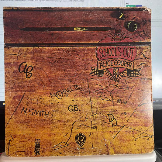 School's Out (VINYL) | Very Good Plus (VG+) Very Good Plus (VG+) - METAL / USED *VERY GOOD+*