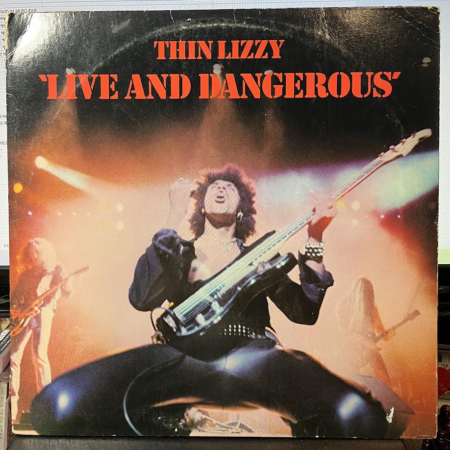 Live And Dangerous (2xVINYL) | Very Good Plus (VG+) Very Good Plus (VG+) - METAL / USED *VERY GOOD+*