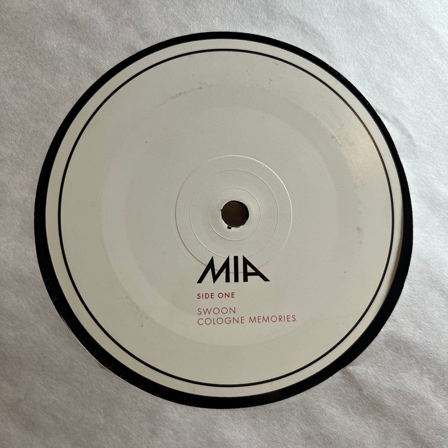 Bittersüss (VINYL) *RECORD 1 ONLY* | Near Mint (NM) Near Mint (NM) - MINIMAL / USED *NEAR MINT*
