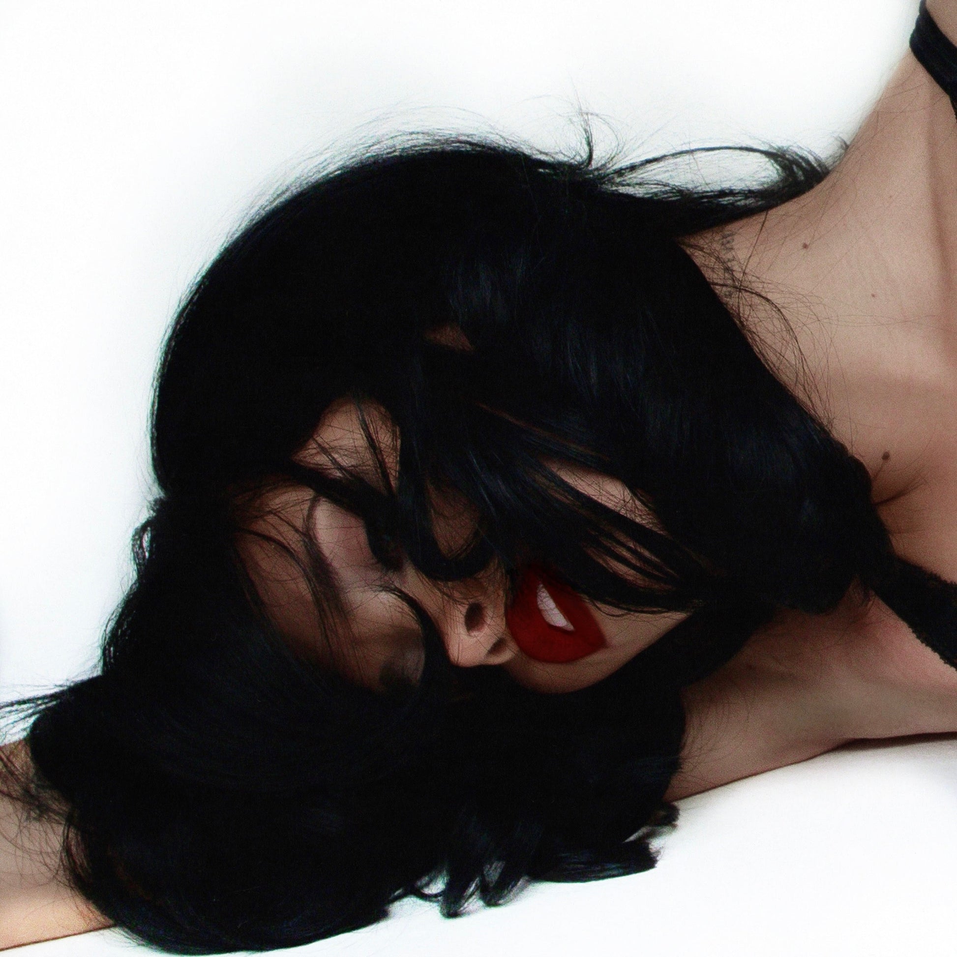 Nessa Barrett - Tough Love (Indie Exclusive) [Cherry Venom Vinyl] |