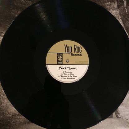 Nick Lowe - Love Starvation | Mint (M) Mint (M) - ROCK