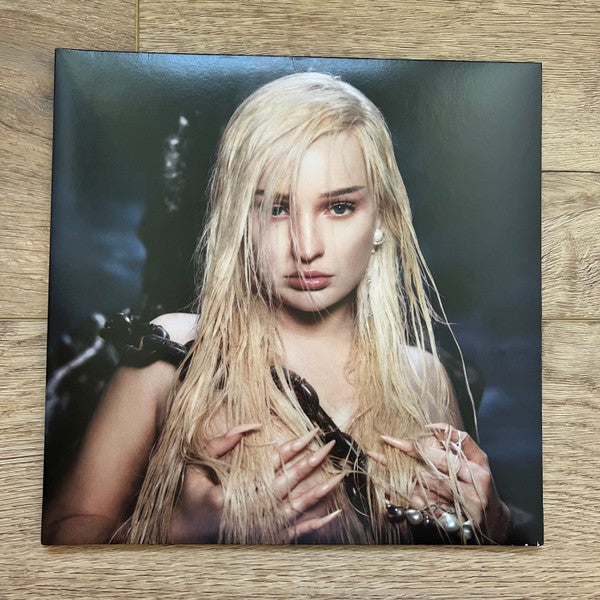 Kim Petras - Feed The Beast | Mint (M) Mint (M) - POP *COLOR*