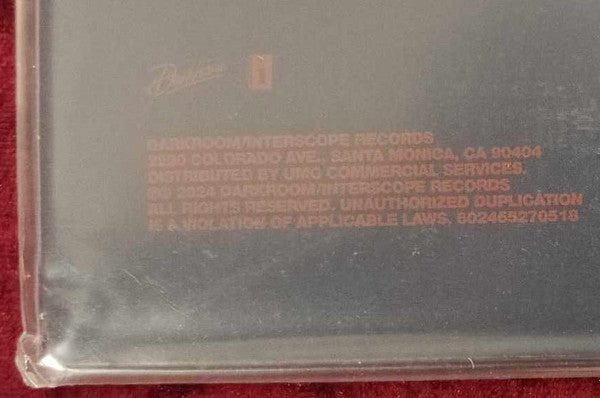 Hit Me Hard And Soft (VINYL) | Mint (M) Mint (M) - POP *NEW*