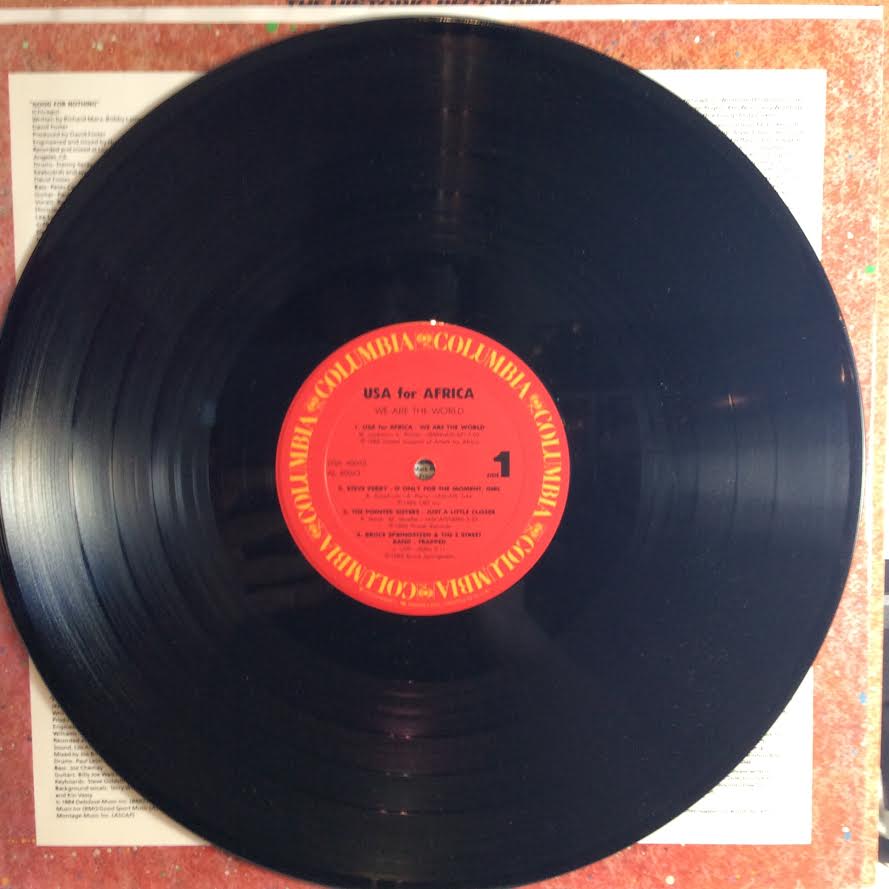 We Are The World (VINYL) | Near Mint (NM) Near Mint (NM) - POP / USED *NEAR MINT*