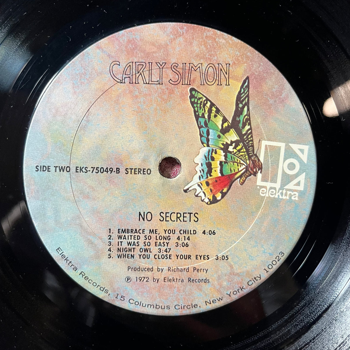 Carly Simon - No Secrets (VINYL LP) | USED Near Mint (NM or M-) Near Mint (NM or M-) - POP / USED *NEAR MINT*
