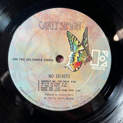 Carly Simon - No Secrets (VINYL LP) | USED Near Mint (NM or M-) Near Mint (NM or M-) - POP / USED *NEAR MINT*