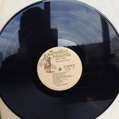 Smiley Smile (VINYL) | Near Mint (NM) Near Mint (NM) - POP / USED *NEAR MINT*