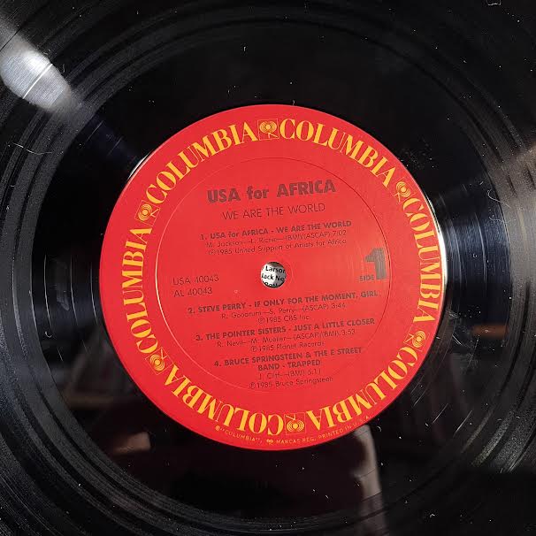 We Are The World (VINYL) | Near Mint (NM) Near Mint (NM) - POP / USED *NEAR MINT*