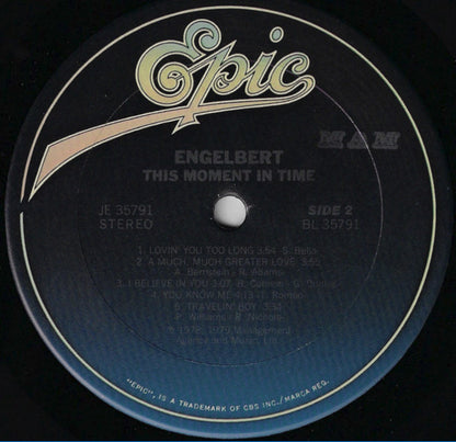 Engelbert Humperdinck - This Moment In Time | Near Mint (NM) Near Mint (NM) - POP / USED *NEAR MINT*