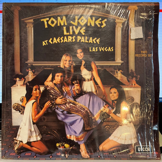 Tom Jones - Live At Caesar's Palace Las Vegas *UK* | Very Good Plus (VG+) Excellent (EX) - POP / USED *VERY GOOD+*