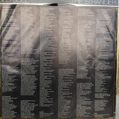 The Stranger (VINYL) | Very Good Plus (VG+) Very Good Plus (VG+) - POP / USED *VERY GOOD+*