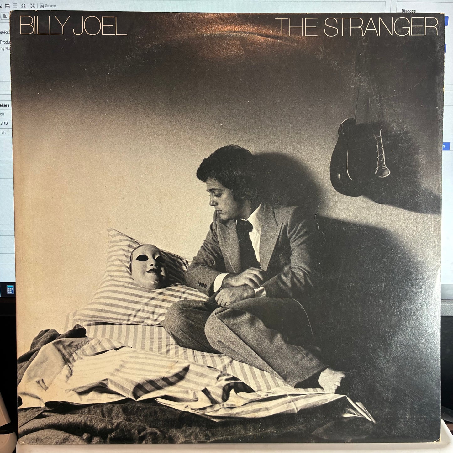 Billy Joel - The Stranger (VINYL) | Very Good Plus (VG+) Very Good Plus (VG+) - POP / USED *VERY GOOD+*