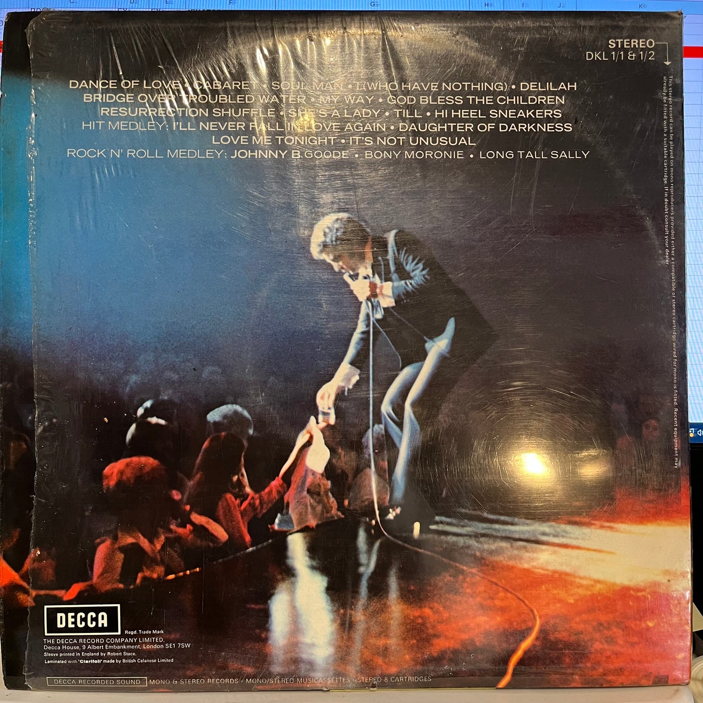 Tom Jones - Live At Caesar's Palace Las Vegas *UK* | Very Good Plus (VG+) Excellent (EX) - POP / USED *VERY GOOD+*