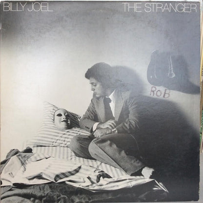 The Stranger (VINYL) | Very Good Plus (VG+) Very Good Plus (VG+) - POP / USED *VERY GOOD+*