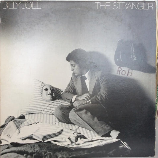 The Stranger (VINYL) | Very Good Plus (VG+) Very Good Plus (VG+) - POP / USED *VERY GOOD+*
