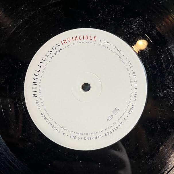 Invincible (2xVINYL) | Very Good (VG) Excellent (EX) - POP / USED *VERY GOOD*