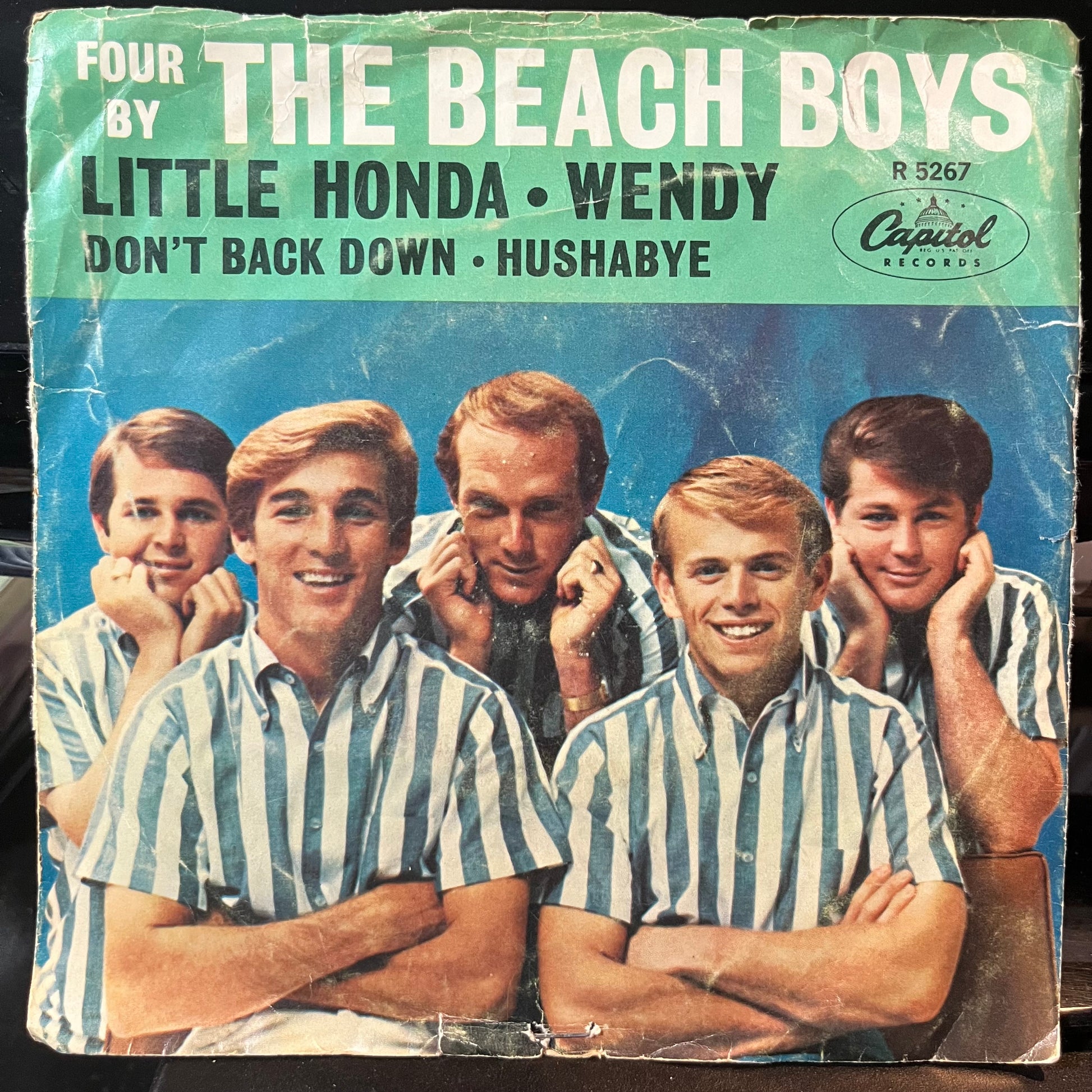 The Beach Boys - Four By The Beach Boys (VINYL 7") | Very Good (VG) Very Good (VG) - POP / USED *VERY GOOD*