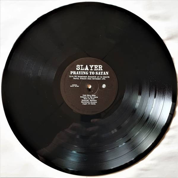 Praying To Satan: Live FM Broadcast Recorded At Le Zenith, Paris, France 22nd November 1991 | Mint (M) Mint (M) - METAL *UNOFFICIAL*