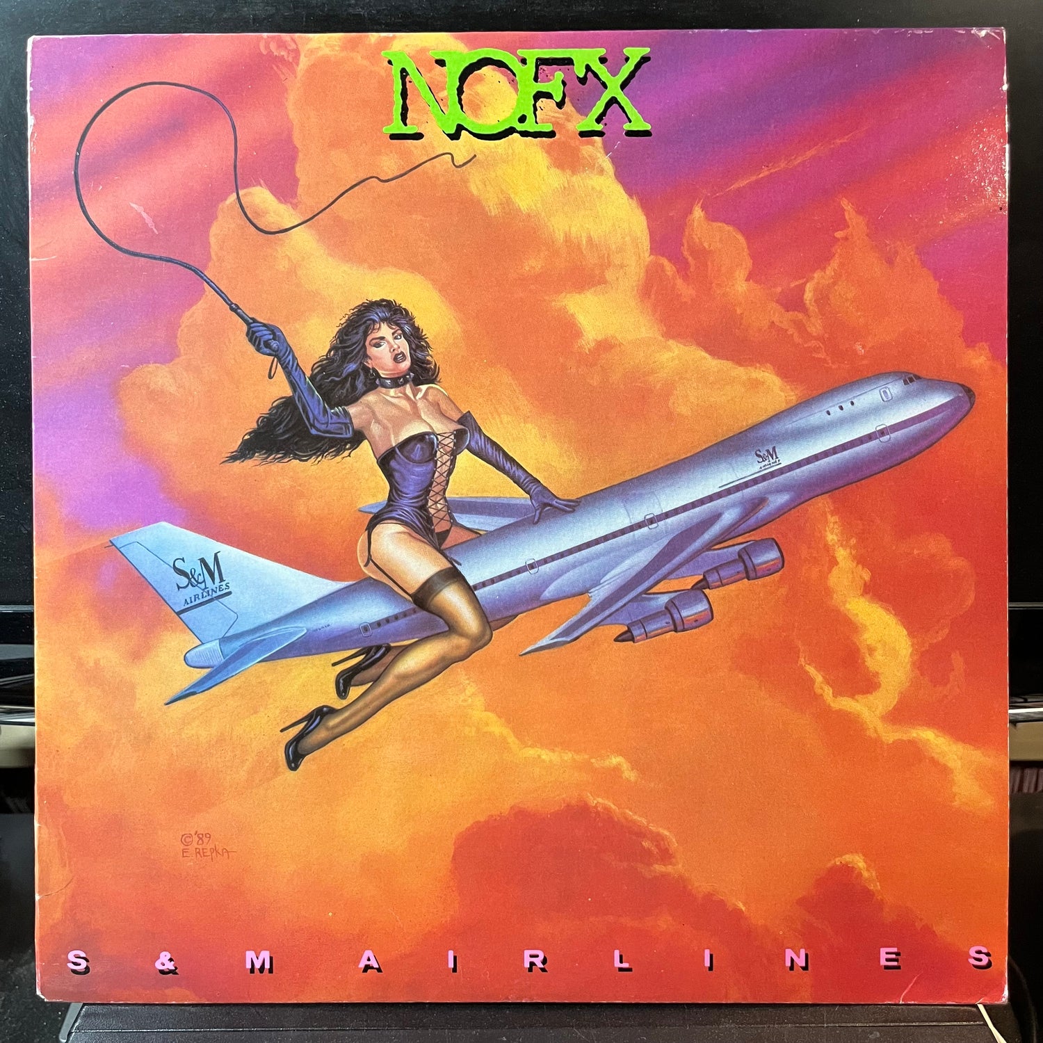 NOFX - S & M Airlines (VINYL LP) | USED Near Mint- (NM-) Excellent (EX) - PUNK / USED *NEAR MINT-*