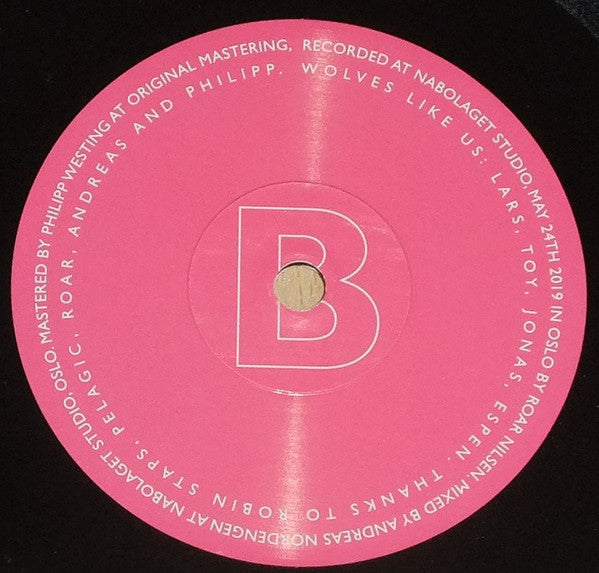 Wolves Like Us - Crooked Covers *7"* | Near Mint (NM) Near Mint (NM) - PUNK / USED *NEAR MINT*