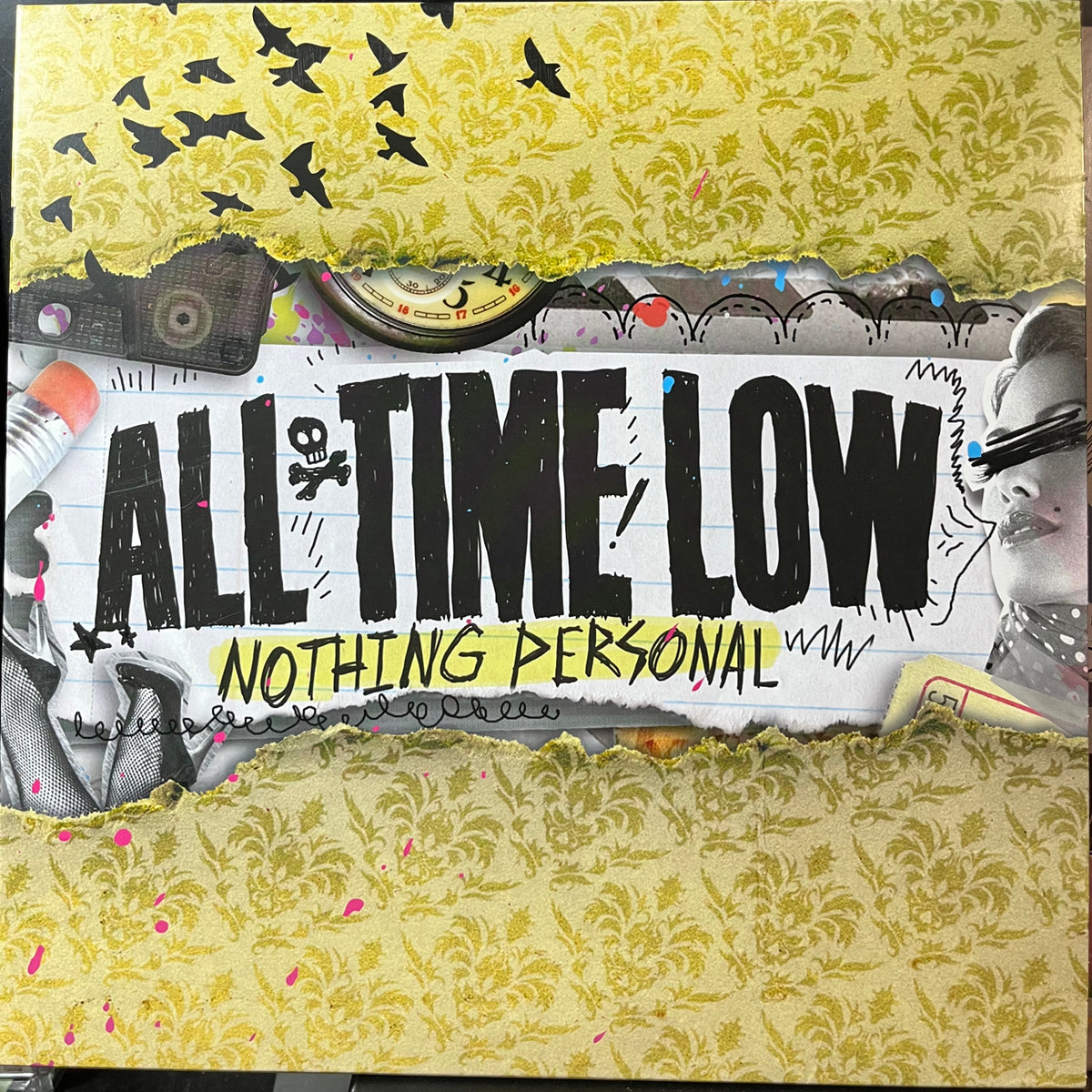All Time Low - Nothing Personal (GOLD VINYL LP) | USED Near Mint (NM or M-) Near Mint (NM or M-) - PUNK / USED *NEAR MINT*