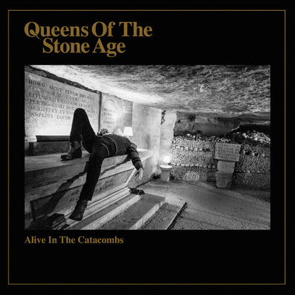 Queens Of The Stone Age - Alive in the Catacombs |