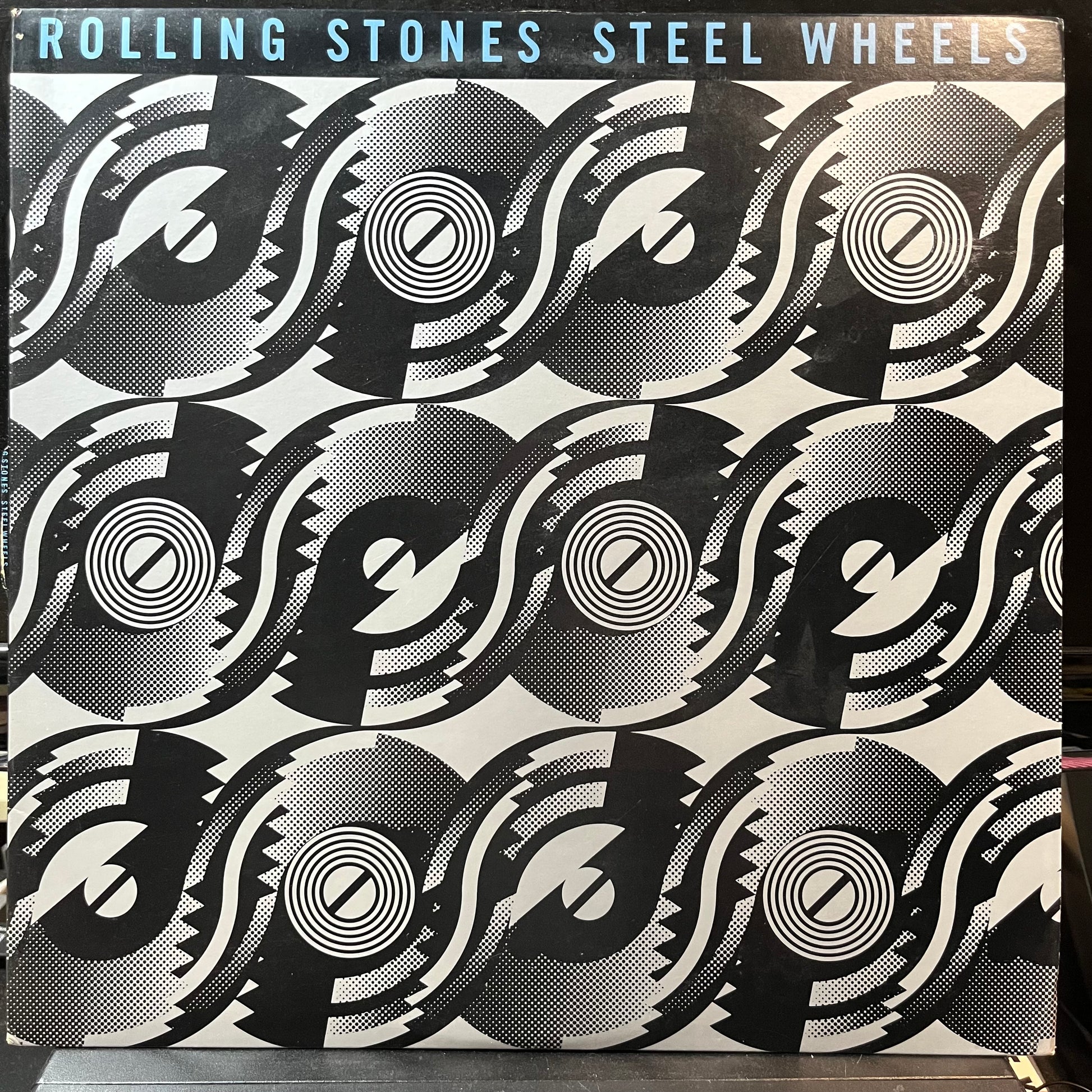 The Rolling Stones - Steel Wheels (VINYL LP ROLLING STONES OC 45333 1989) | Near Mint (NM or M-) Near Mint (NM) - ROCK/CLASSIC / USED *NEAR MINT*