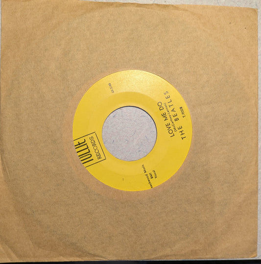 Love Me Do (7" VINYL) | Excellent+ (EX+) Generic - ROCK / USED *EXCELLENT+*