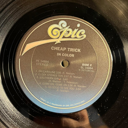 Cheap Trick - In Color | Excellent (EX) Near Mint (NM) - ROCK / USED *EXCELLENT+*