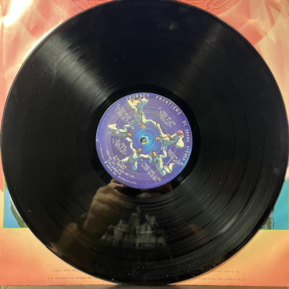 Frontiers (VINYL) | Near Mint- (NM-) Near Mint- (NM-) - ROCK / USED *NEAR MINT-*