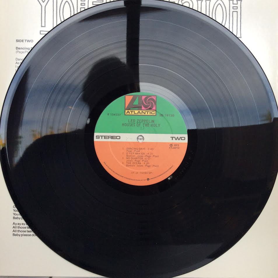 Houses Of The Holy (VINYL) | Near Mint- (NM-) Near Mint (NM) - ROCK / USED *NEAR MINT-*