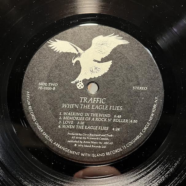 When The Eagle Flies (VINYL) | Near Mint (NM) Excellent (EX) - ROCK / USED *NEAR MINT-*