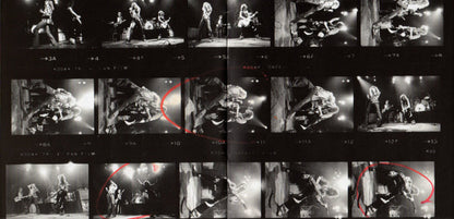 Physical Graffiti (3xCD) | Near Mint (NM or M-) Near Mint (NM or M-) - ROCK / USED *NEAR MINT*