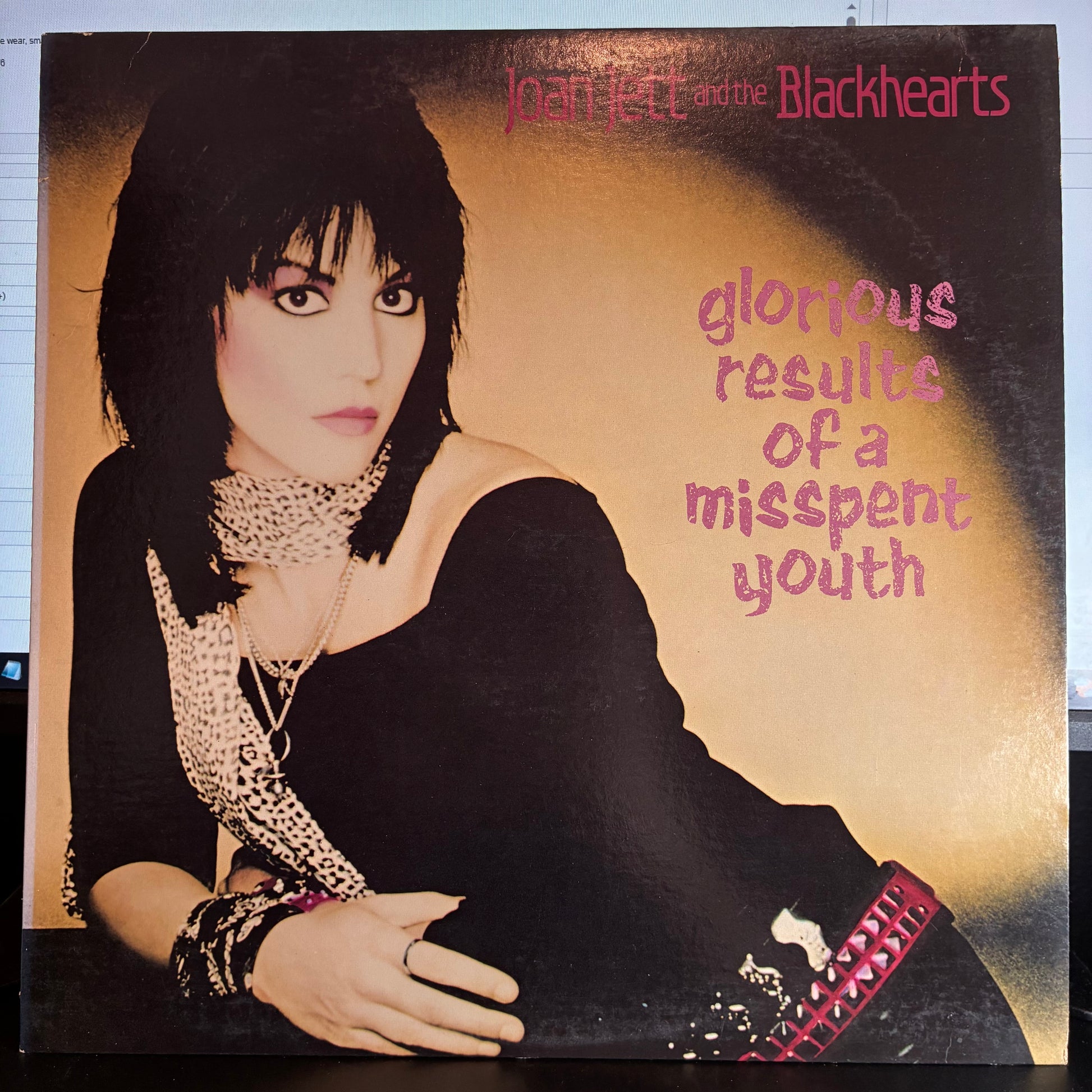 Joan Jett & The Blackhearts - Glorious Results Of A Misspent Youth (VINYL LP Blackheart Records ‎– MCA-5476) | Near Mint (NM or M-) Excellent+ (EX+) - ROCK / USED *NEAR MINT*