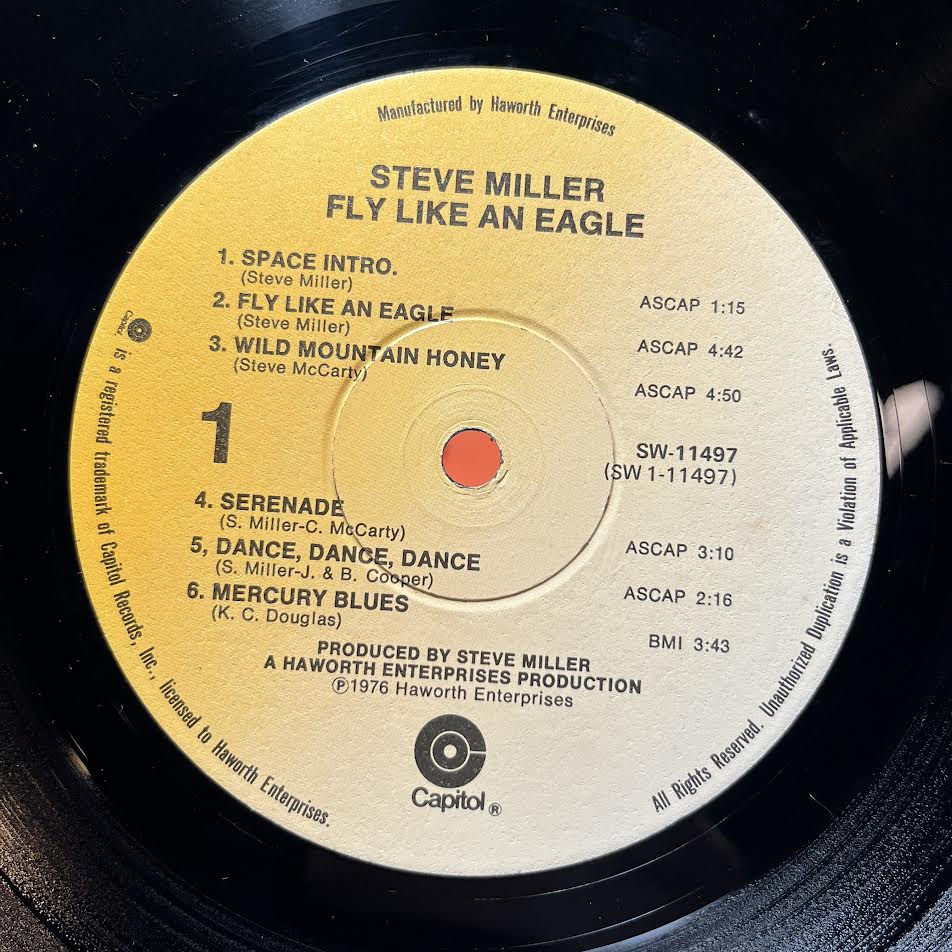 Fly Like An Eagle (VINYL) | Near Mint (NM) Excellent+ (EX+) - ROCK / USED *NEAR MINT*