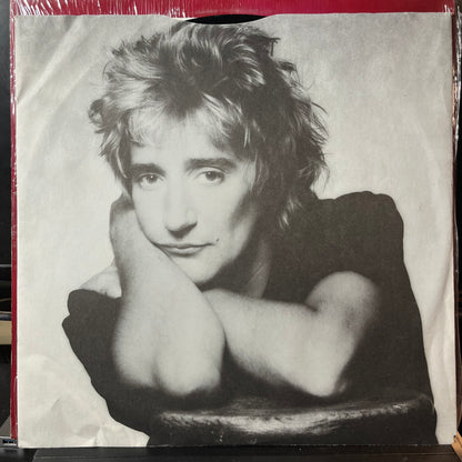Rod Stewart - Greatest Hits (VINYL LP) | USED Near Mint (NM or M-) Near Mint (NM or M-) - ROCK / USED *NEAR MINT*