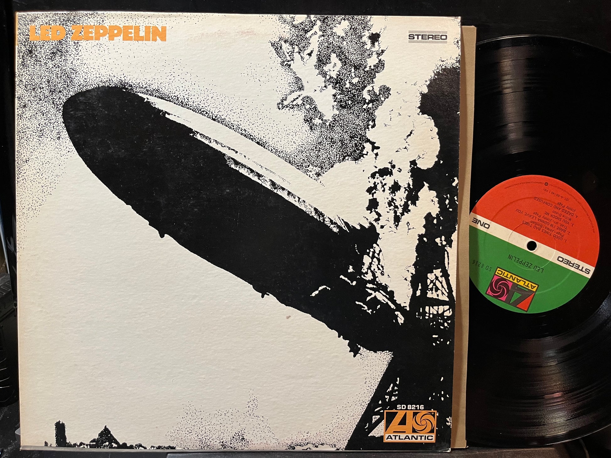 Led Zeppelin - Led Zeppelin (VINYL LP ATLANTIC SD 8216 1975) | USED Near Mint (NM or M-) Excellent+ (EX+) - ROCK / USED *NEAR MINT*