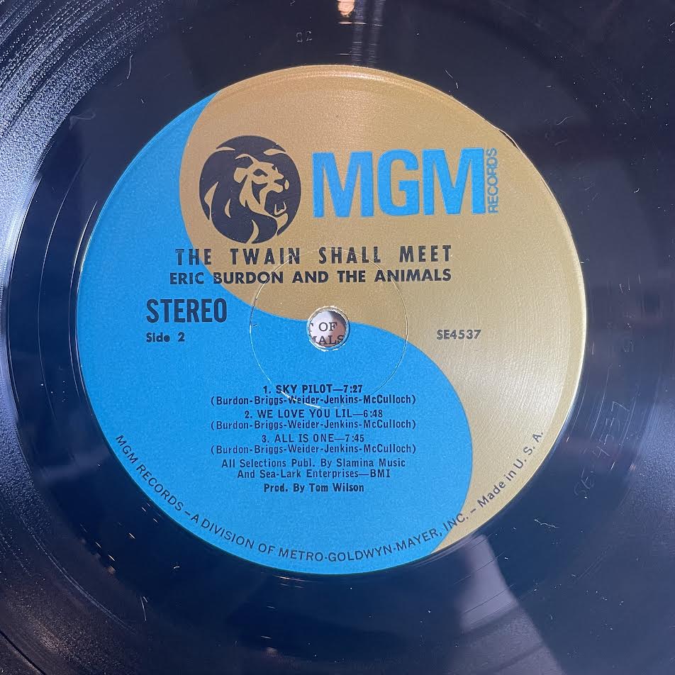 The Twain Shall Meet (VINYL) | Near Mint (NM) Excellent (EX) - ROCK / USED *NEAR MINT*