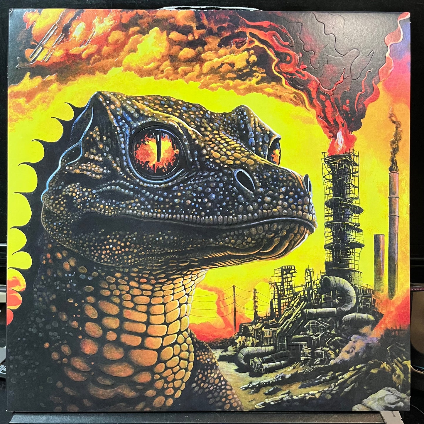King Gizzard And The Lizard Wizard - Petrodragonic Apocalypse; Or, Dawn Of Eternal Night: An Annihilation Of Planet Earth And The Beginning Of Merciless Damnation (BLACK & TAN GALAXY VINYL 2xLP) | USED - ROCK / USED *NEAR MINT*