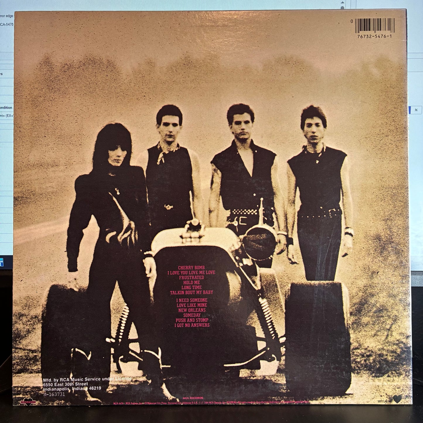 Joan Jett & The Blackhearts - Glorious Results Of A Misspent Youth (VINYL LP Blackheart Records ‎– MCA-5476) | Near Mint (NM or M-) Excellent+ (EX+) - ROCK / USED *NEAR MINT*